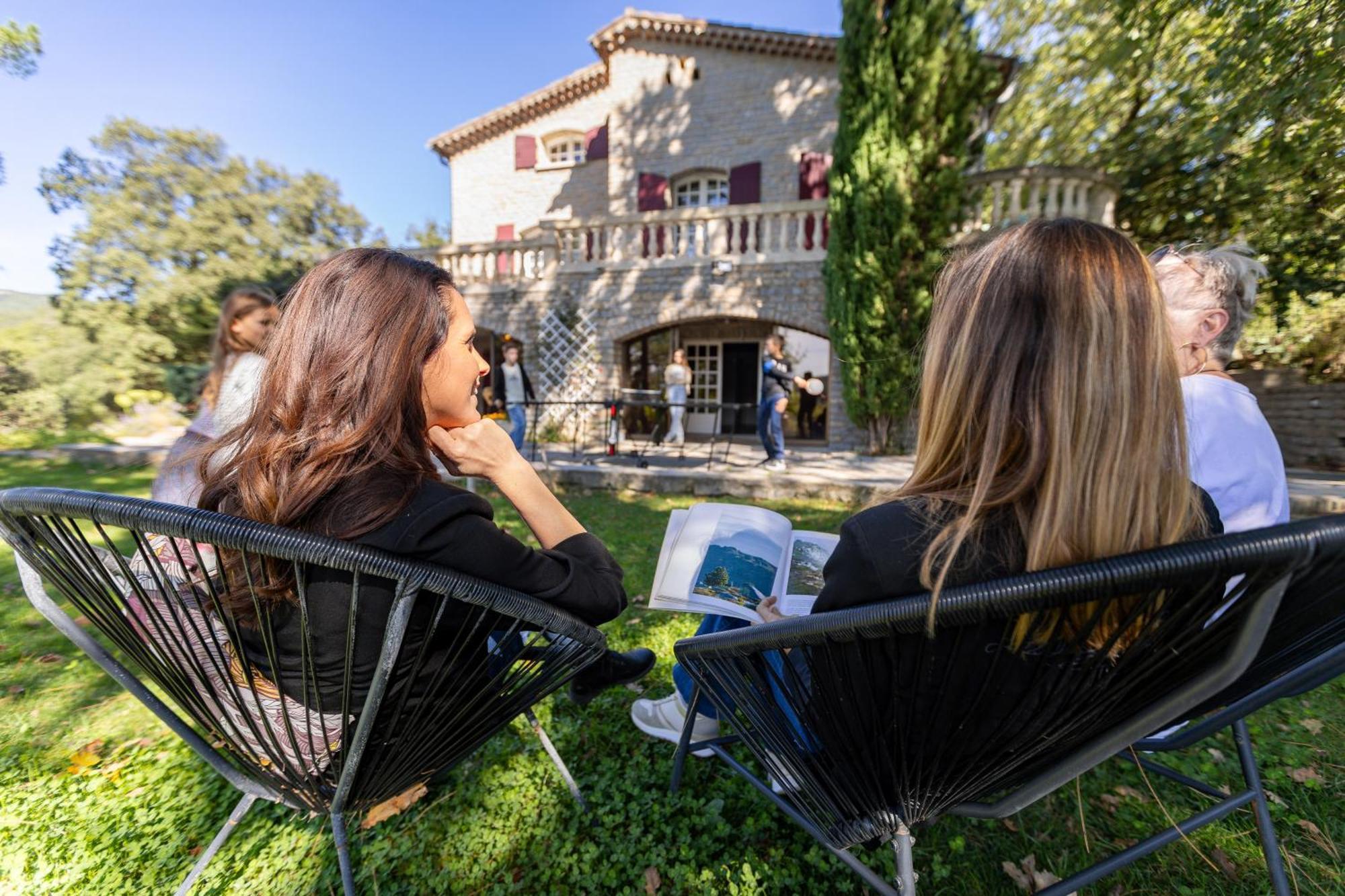 "Les Hauts Du Marquet" - Meuble De Tourisme 5 Etoiles - Gite De Groupe 15 Personnes En Cevennes - Piscine A Debordement - Balneo - Sauna - Nature Saint Jean du Pin Kültér fotó